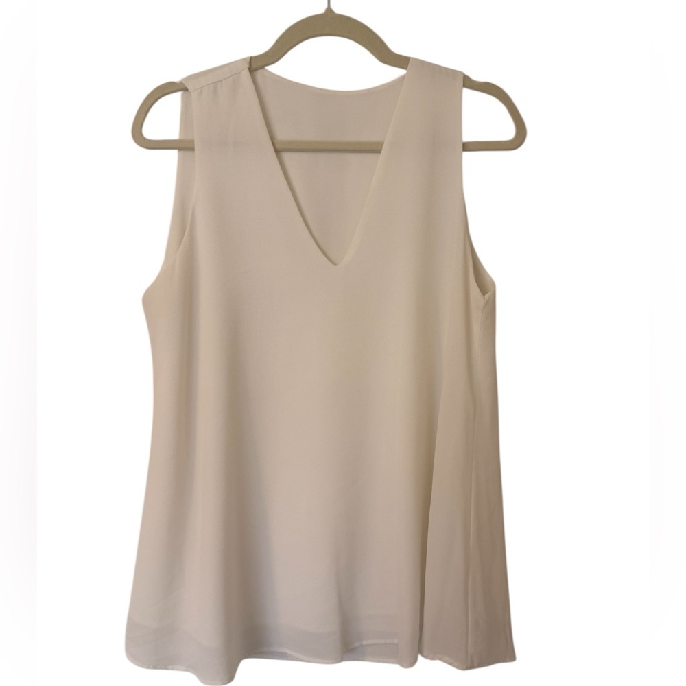 NWOT Tyche Ivory Colored Sleeveless Top in Size M